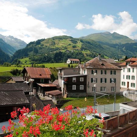 Hotel Restaurant La Furca Disentis Esterno foto