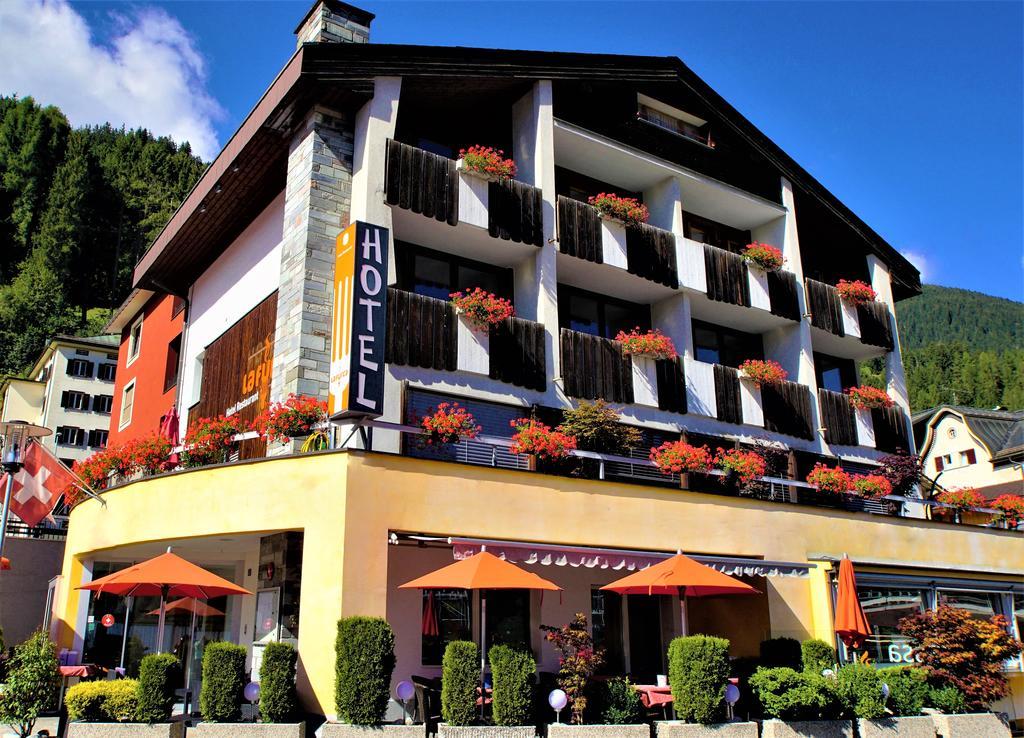 Hotel Restaurant La Furca Disentis Esterno foto
